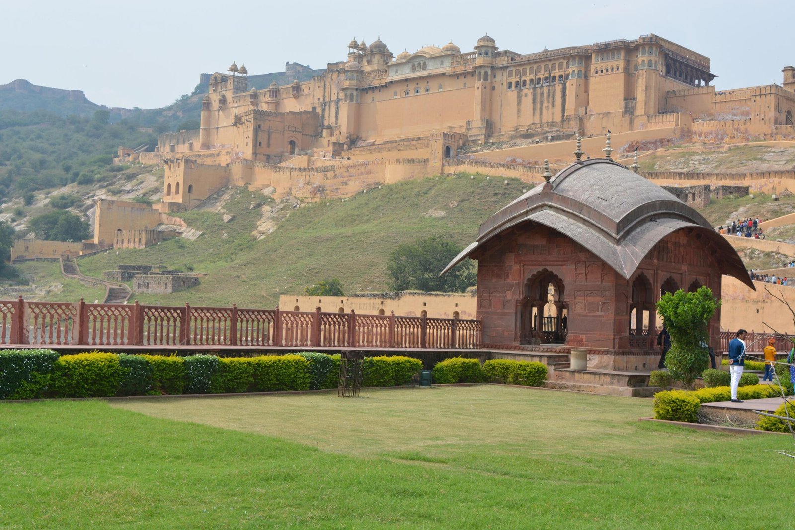 Image of Amer fort which is situated in a town outside jaipur