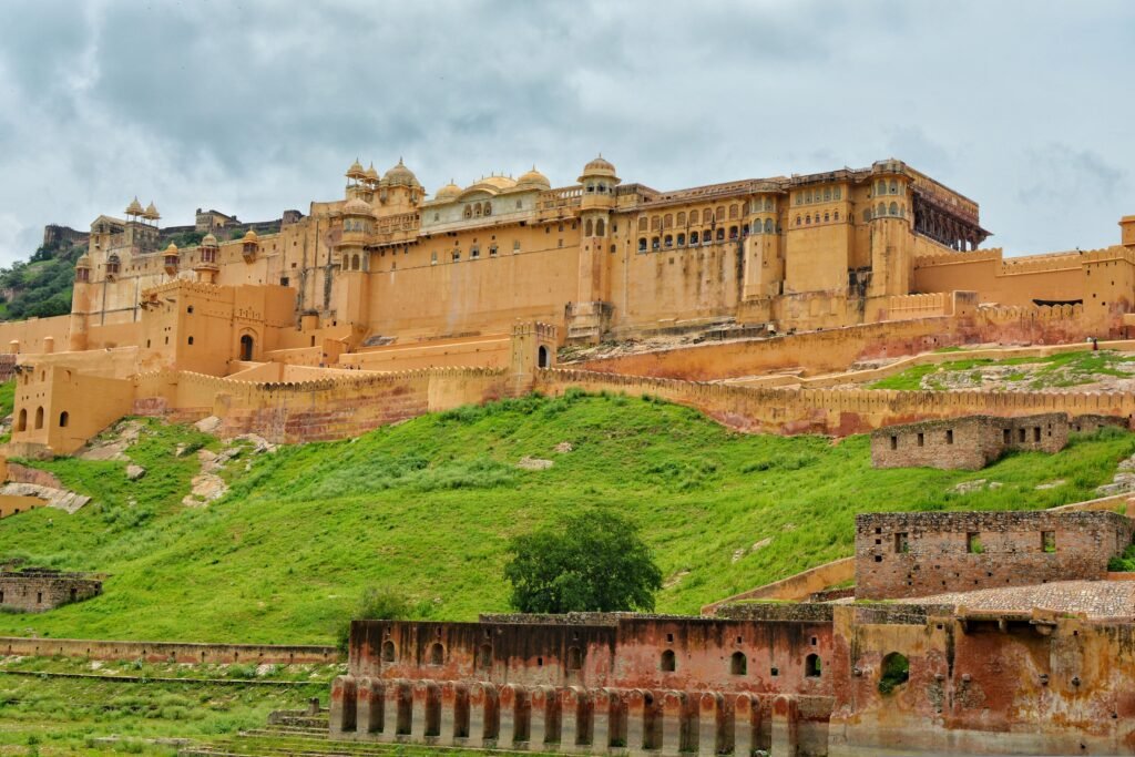 golden triangle tour jaigarh fort